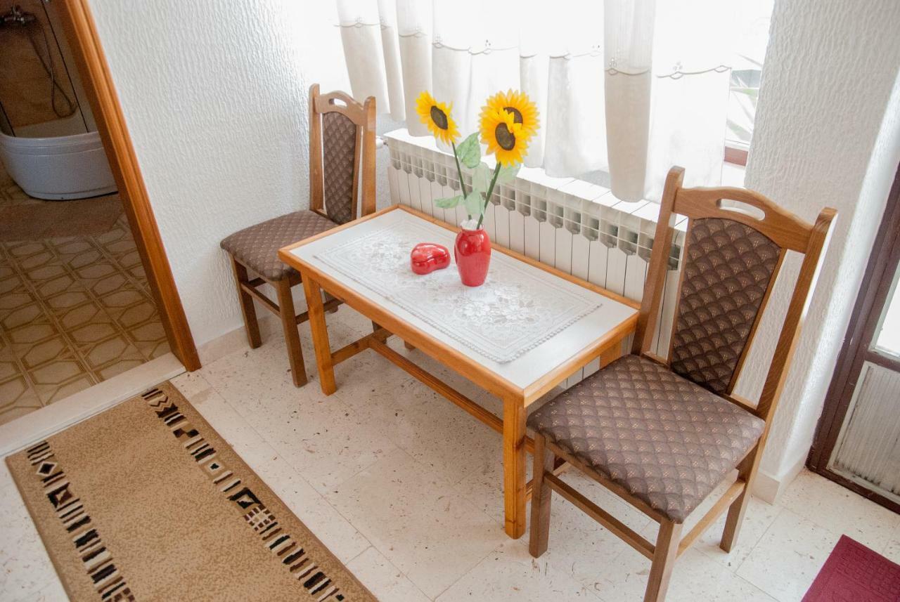 Apartment Slobo Trebinje Kültér fotó